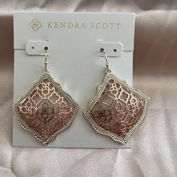 Kendra Scott Stud Earrings - Picture 3 of 6